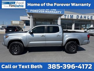 Used 2023 Toyota Tacoma SR5 image 1