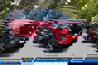 New 2025 Ford Explorer ST-Line w/ Premium Package image 1