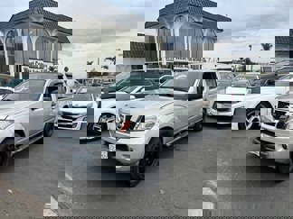 Used 2017 Nissan Frontier SV w/ SV Value Truck Package image 1