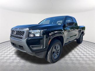 Used 2025 Nissan Frontier SV image 1