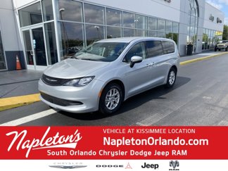 Used 2023 Chrysler Voyager LX image 1