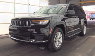Used 2023 Jeep Grand Cherokee L Laredo w/ Luxury Tech Group I image 1