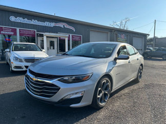 Used 2020 Chevrolet Malibu LT image 1