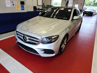 Used 2017 Mercedes-Benz E 300 4MATIC image 1