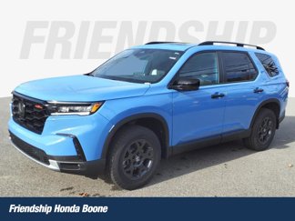 New 2025 Honda Pilot TrailSport image 1
