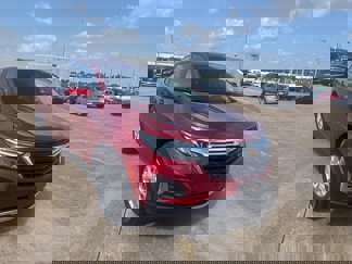 Used 2024 Chevrolet Equinox LT image 1
