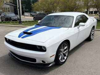 Used 2022 Dodge Challenger GT image 1