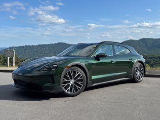 New 2025 Porsche Taycan 4S image 1