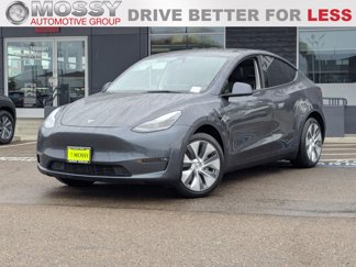 Used 2023 Tesla Model Y Long Range image 1