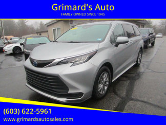 Used 2022 Toyota Sienna LE image 1