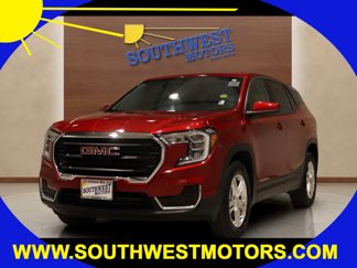 Used 2024 GMC Terrain SLE image 1