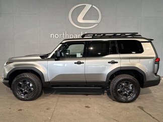 Certified 2025 Lexus GX 550 image 1