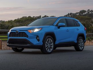 Used 2022 Toyota RAV4 LE image 1