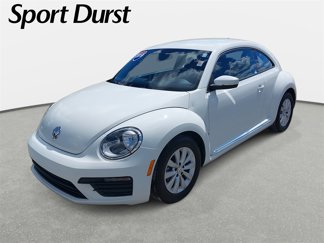 Used 2019 Volkswagen Beetle 2.0T S image 1