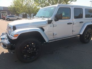 Used 2024 Jeep Wrangler Unlimited Sahara image 1