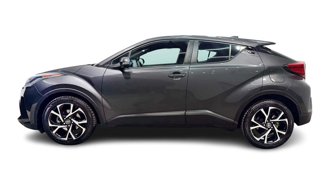 Used 2022 Toyota C-HR XLE image 1