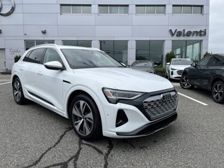 Certified 2024 Audi Q8 e-tron Prestige image 1
