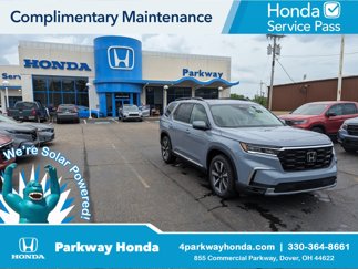 New 2025 Honda Pilot Touring image 1