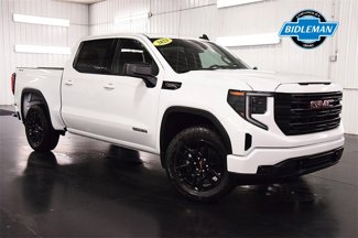 New 2025 GMC Sierra 1500 Elevation image 1