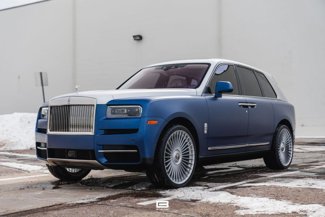 Used 2022 Rolls-Royce Cullinan w/ Technology Package image 1