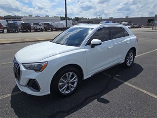 Used 2021 Audi Q3 2.0T Premium image 1