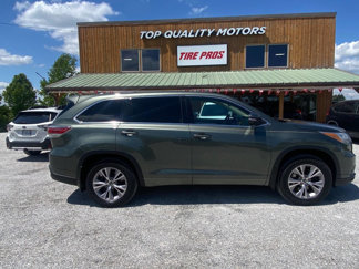 Used 2016 Toyota Highlander Plus image 1