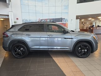 New 2025 Volkswagen Atlas Cross Sport SEL R-Line image 1