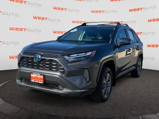 Used 2022 Toyota RAV4 XLE image 1