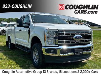 New 2025 Ford F550 4x4 SuperCab Super Duty image 1