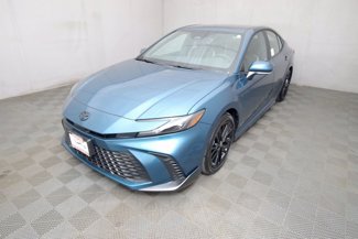 New 2025 Toyota Camry Hybrid image 1