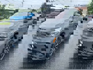 New 2025 Volkswagen ID.4 Pro image 1