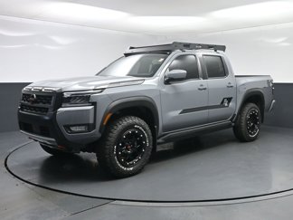 New 2025 Nissan Frontier PRO-4X w/ Pro Convenience Package image 1