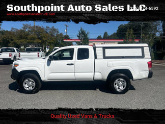 Used 2017 Toyota Tacoma 2WD Access Cab image 1