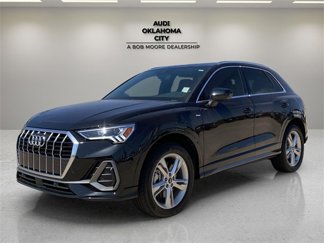 Used 2024 Audi Q3 2.0T Premium Plus image 1