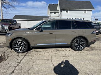 New 2025 Lincoln Aviator Reserve w/ Equipment Group 201A image 1
