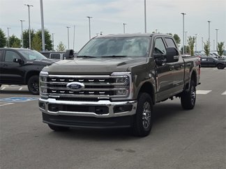 New 2026 Ford F250 4x4 Crew Cab Super Duty image 1