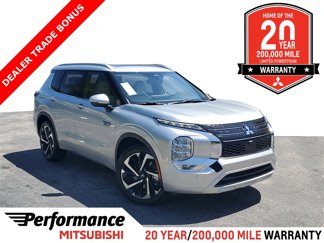 New 2025 Mitsubishi Outlander SEL image 1
