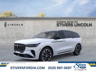 New 2025 Lincoln Nautilus Reserve image 1