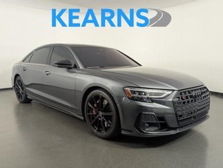 Used 2024 Audi S8 image 1