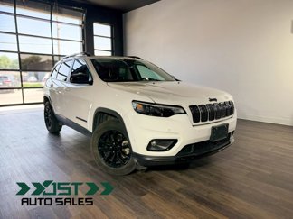 Used 2023 Jeep Cherokee Altitude Lux image 1