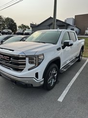 Used 2024 GMC Sierra 1500 SLT w/ SLT Premium Plus Package image 1