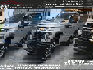 Used 2021 Chevrolet Silverado 2500 Custom w/ Custom Value Package image 1