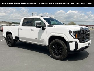 Used 2024 GMC Sierra 2500 Denali Ultimate image 1