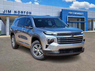 New 2025 Chevrolet Traverse LT w/ Driver Confidence Package image 1