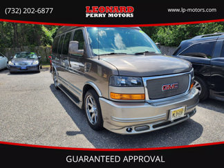Used 2014 GMC Savana 1500 AWD image 1