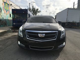 Used 2014 Cadillac XTS image 1