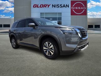 New 2025 Nissan Pathfinder SL image 1