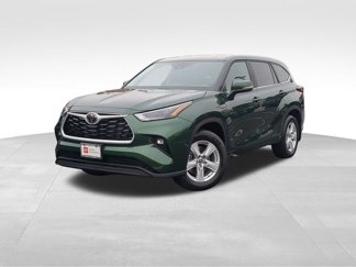Certified 2025 Toyota Highlander LE image 1
