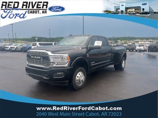 Used 2024 RAM 3500 Limited image 1