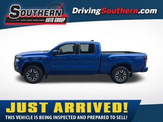 New 2025 Nissan Frontier SL image 1